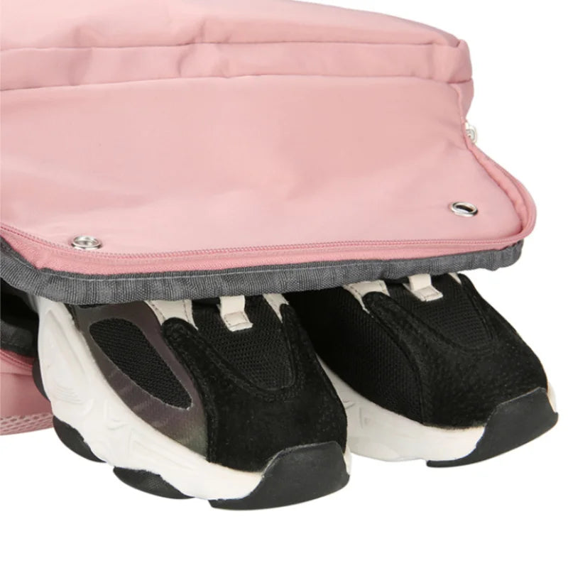 Large capacity travel backpack,with shoe bag compartment, laptop backpack,with charging port, stylish travel commuter bag