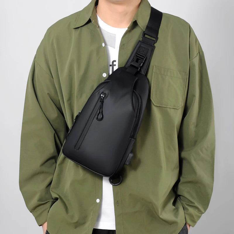 Multifunctional chest bag, men's cross bag with USB charging port and adjustable shoulder strap, suitable for daily commuting